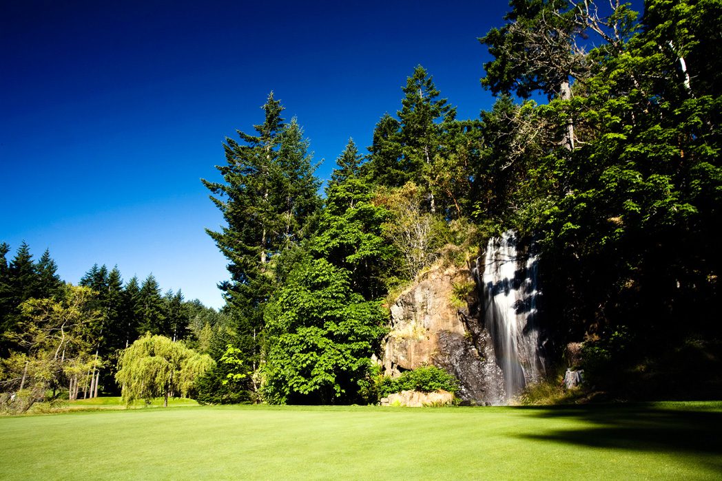 Lisa Longball Olympic Golf Club waterfall Lisa Longball Olympic Golf Club waterfall